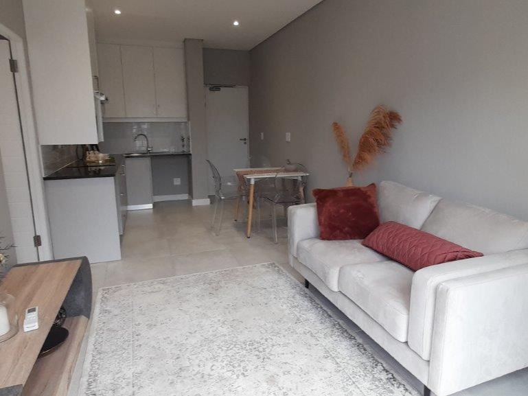 1 Bedroom Property for Sale in Ridgeworth Western Cape